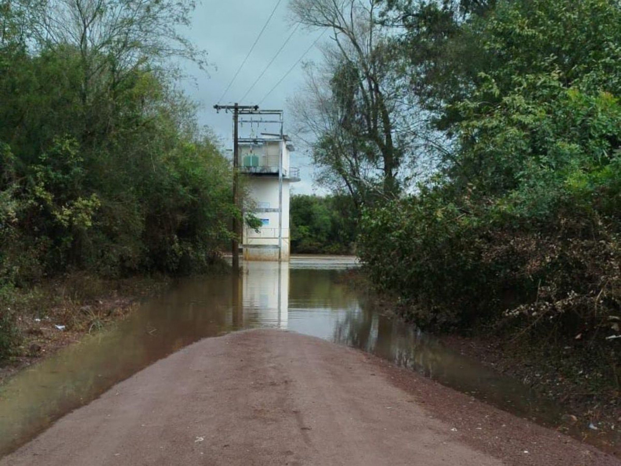 CHUVA NO RS: Rio dos Sinos sobe em Taquara, mas Defesa Civil aponta tendência de estabilização