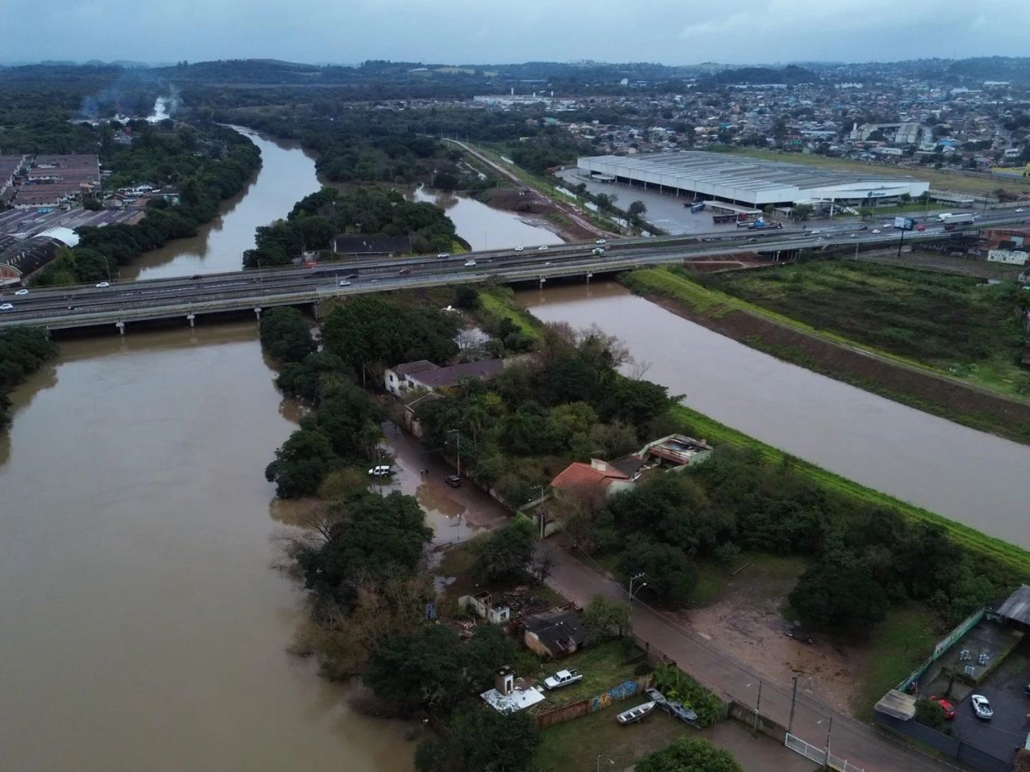 CHUVA NO RS: Região segue em alerta para elevação do nível dos rios; confira a situação