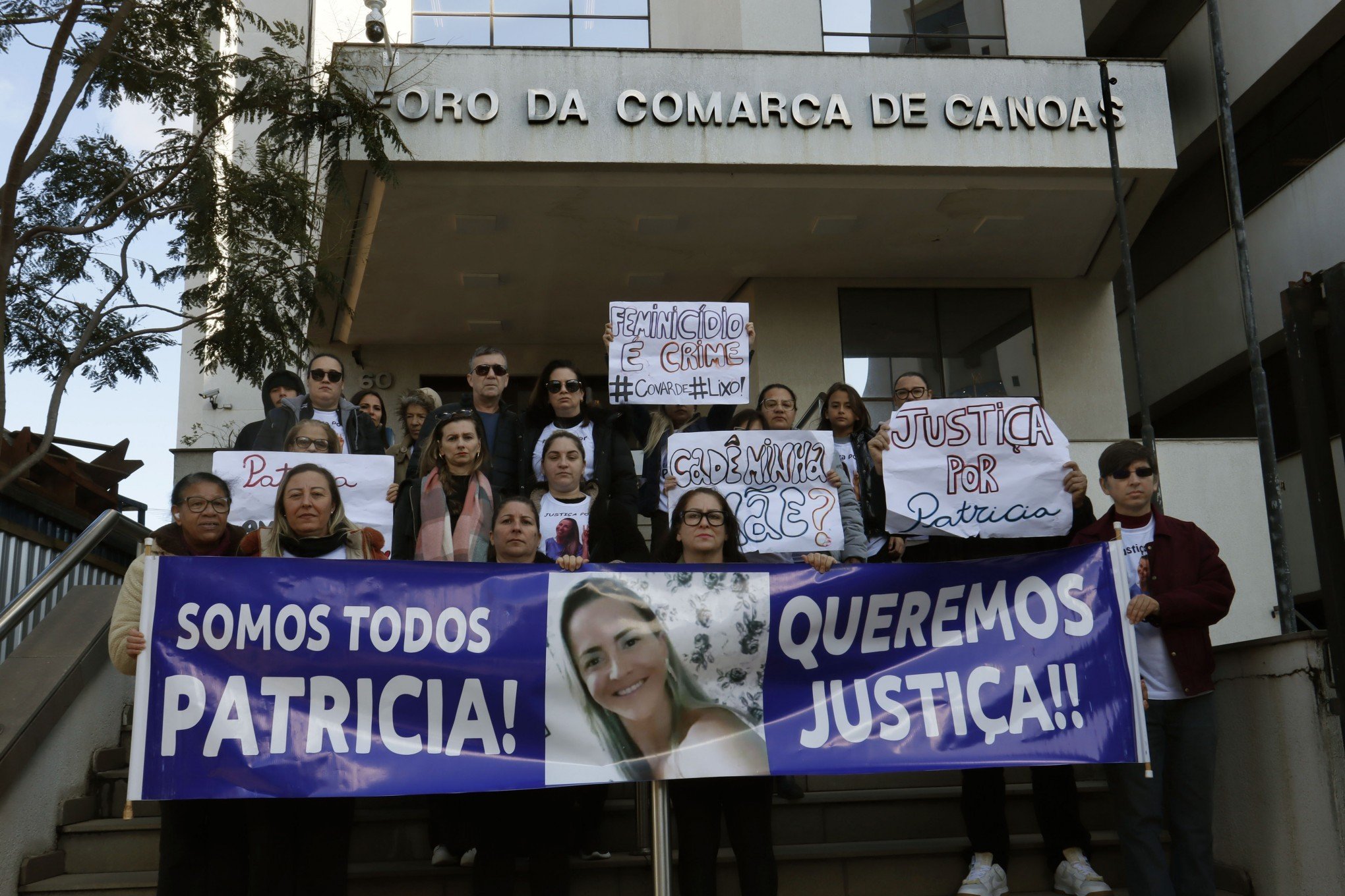 "Vida da Patrícia foi ceifada": Caso de médico acusado de matar enfermeira com sorvete batizado tem primeira audiência
