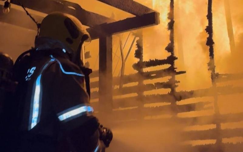 Incêndio que atingiu duas lojas em Gramado pode ter iniciado na fiação elétrica 