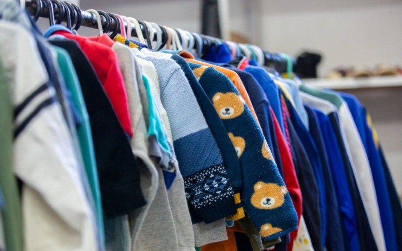 Campanhas de São Leopoldo, Sapucaia e Esteio já arrecadaram juntas mais de 56,8 mil peças de roupas