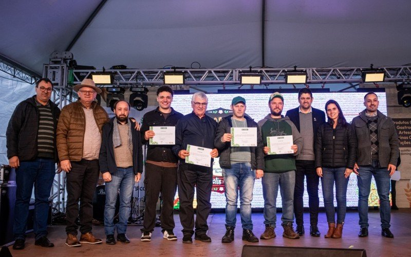 Nova Petrópolis entrega certificados Sisbi para seis agroindústrias