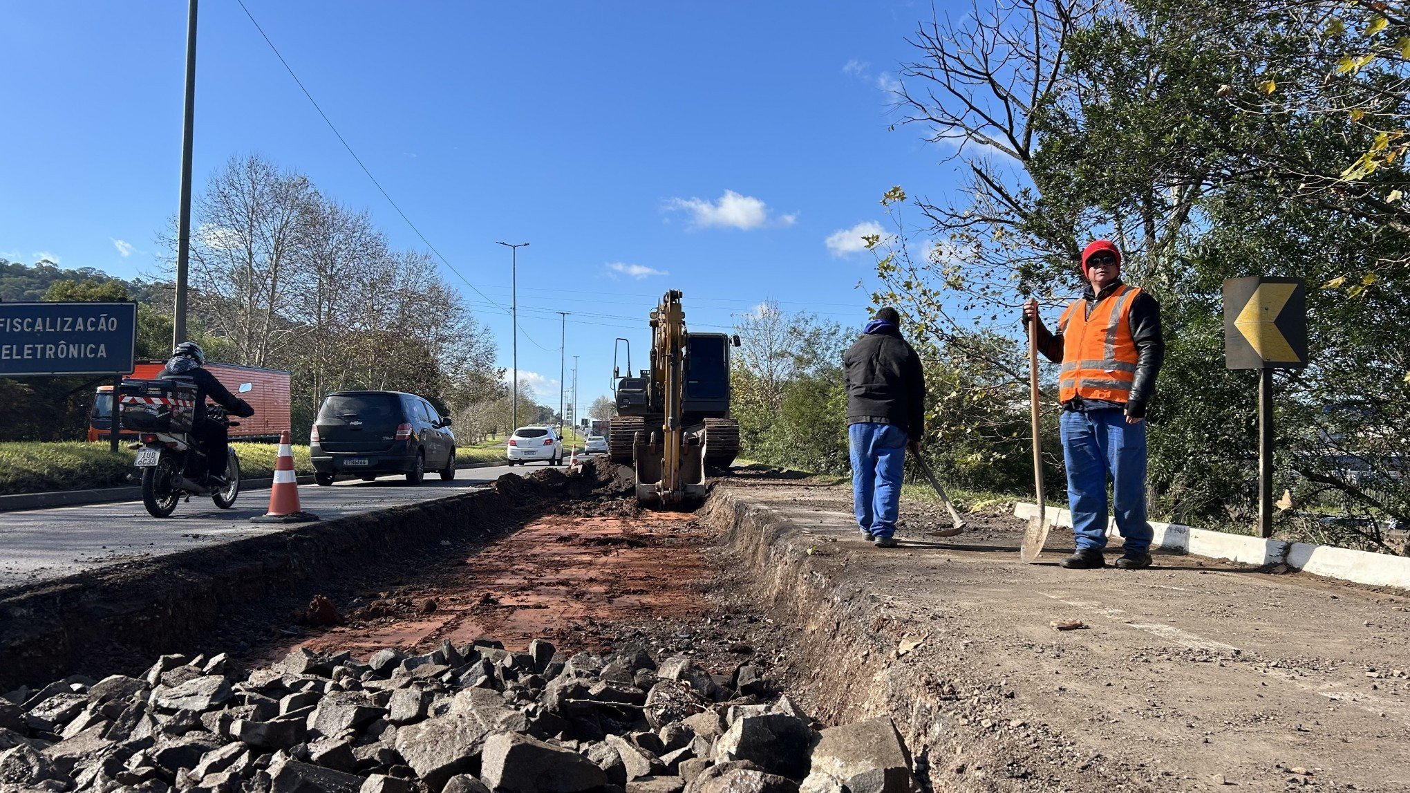 RS-239: EGR inicia por Novo Hamburgo obras de recapeamento e reparos profundos em trechos com problemas críticos