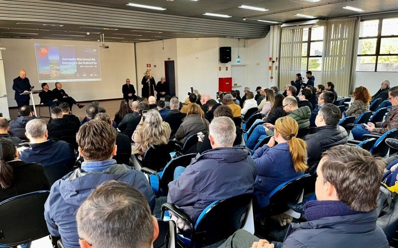 Evento no Tecnosinos foi o primeiro de uma série que ocorrerá nos 27 estados brasileiros   