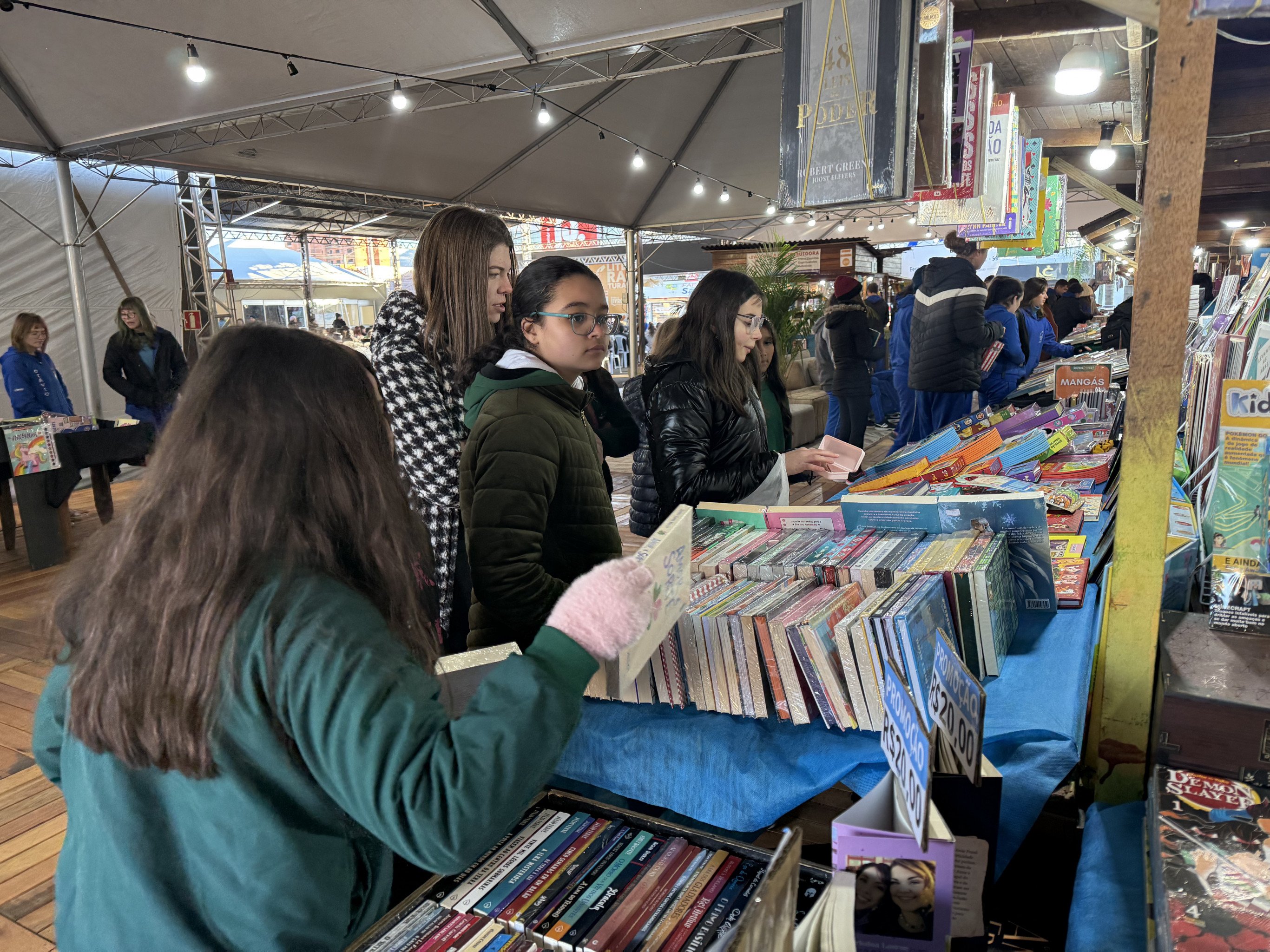 Autores nacionais são atrações no último fim de semana da 44ª Feira do Livro de Estância Velha