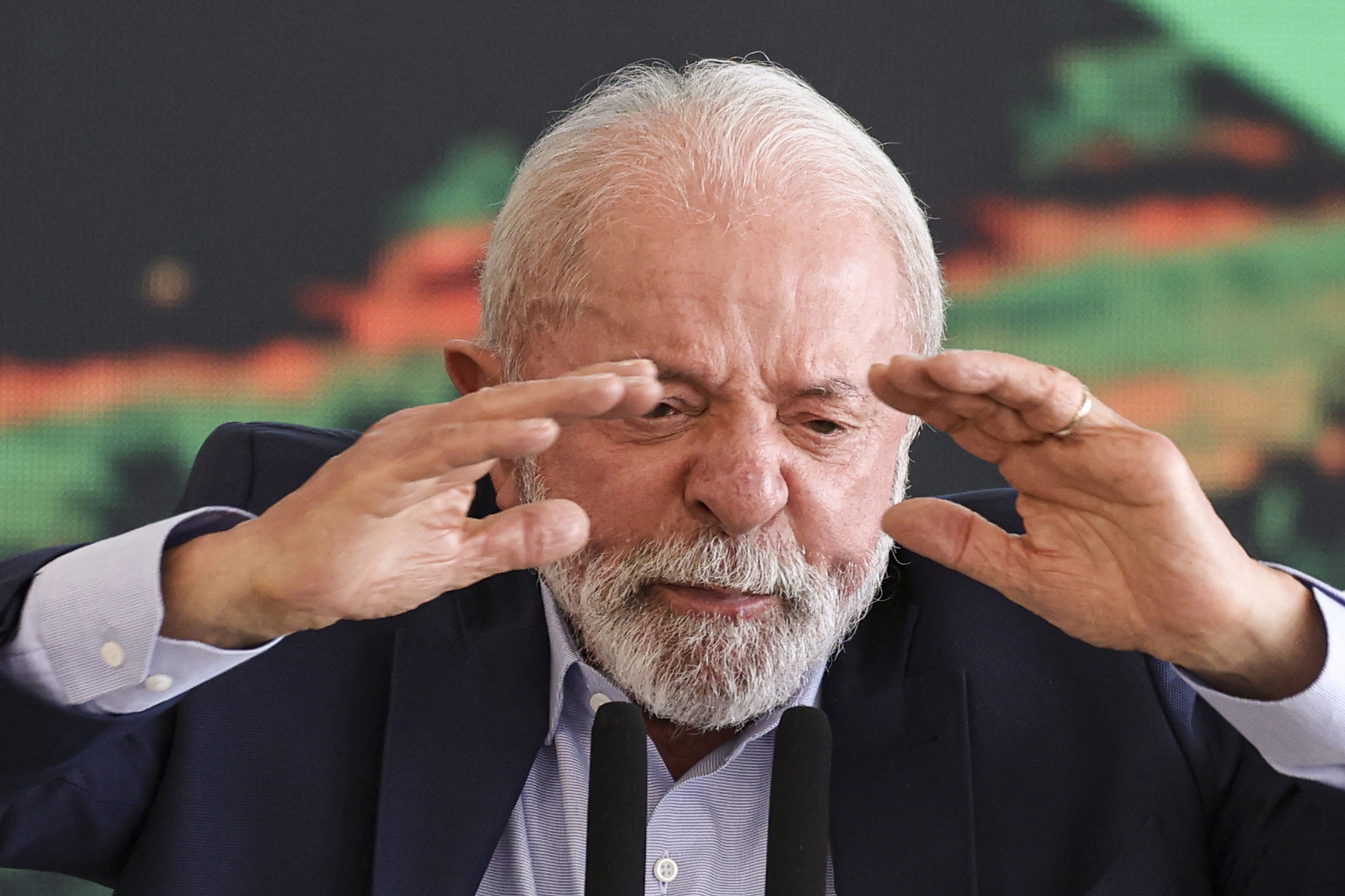 Lula classifica megaoperação no Rio de Janeiro como "desastrosa"