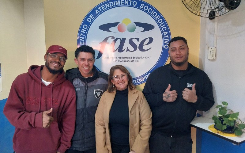 Ray Martins (Dj Mart), Guilherme Alves do Roza (MC da VR), Dilane Maria Alves da Roza e Bruno Felix dos Santos (Felix DJMPC)  | abc+