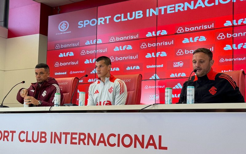 Paraguaio Alan Benítez foi apresentado na tarde desta sexta-feira | abc+