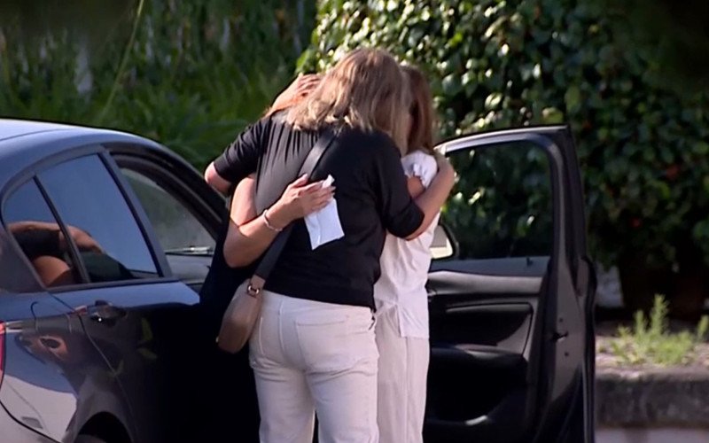 Familiares e amigos emocionados no velório de Diogo Jota | abc+