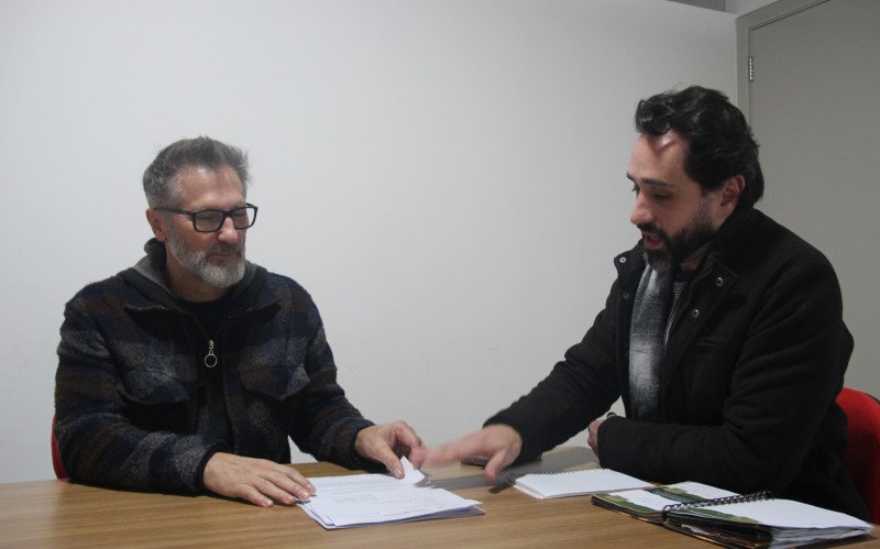 Everson Gross e Bruno Louzada, dirigentes do Sindicato dos Bancários e Financiários de Novo Hamburgo e Região | abc+