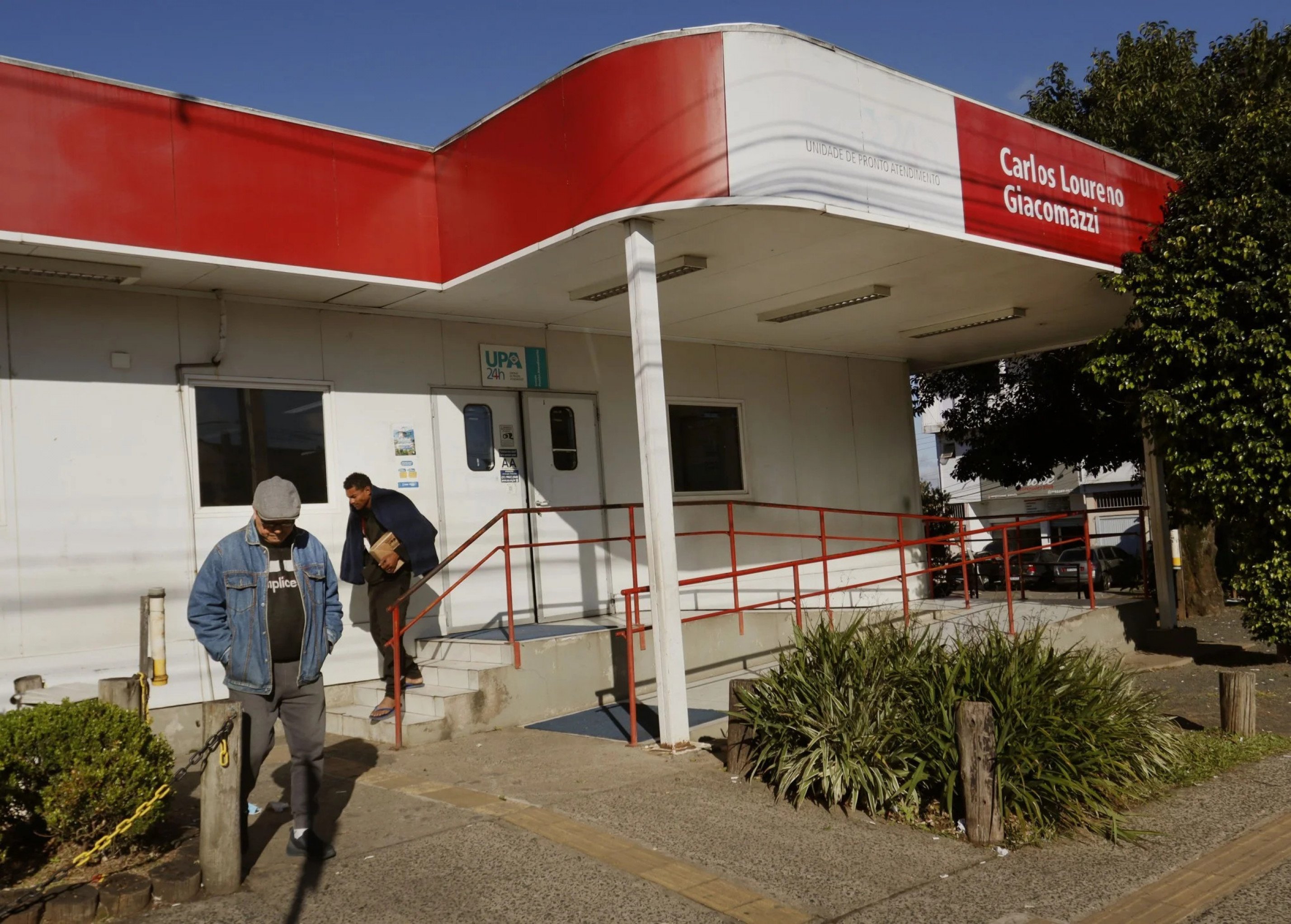 CANOAS: Falta de pagamento faz médicos restringirem atendimentos em UPAs e CAPs