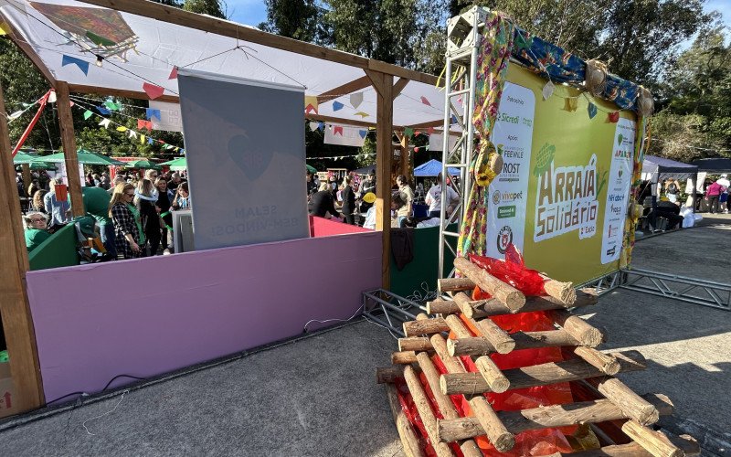 Arraiá Solidário levou famílias inteiras ao I Fashion Outlet no sábado (5)