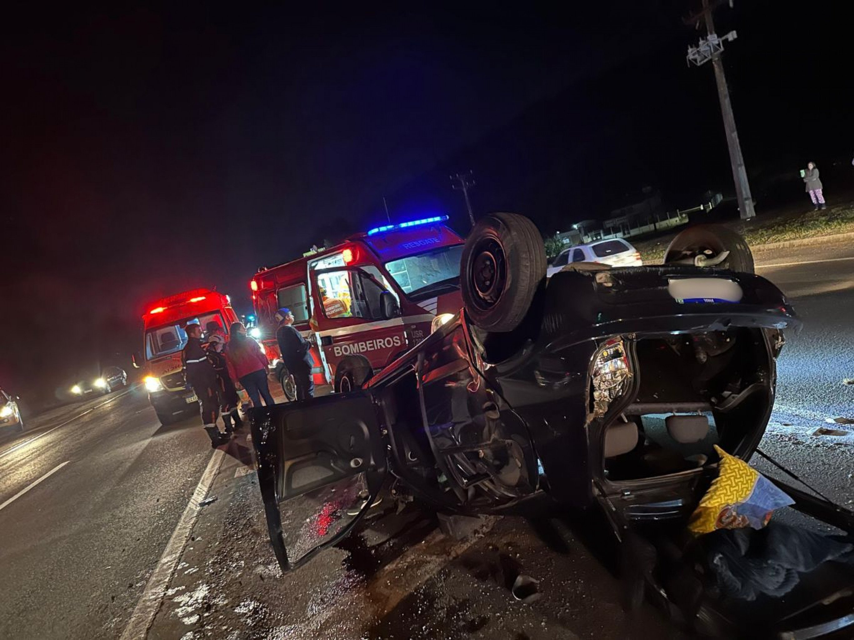 RS-122: Pai morre e filhos ficam feridos em acidente na região