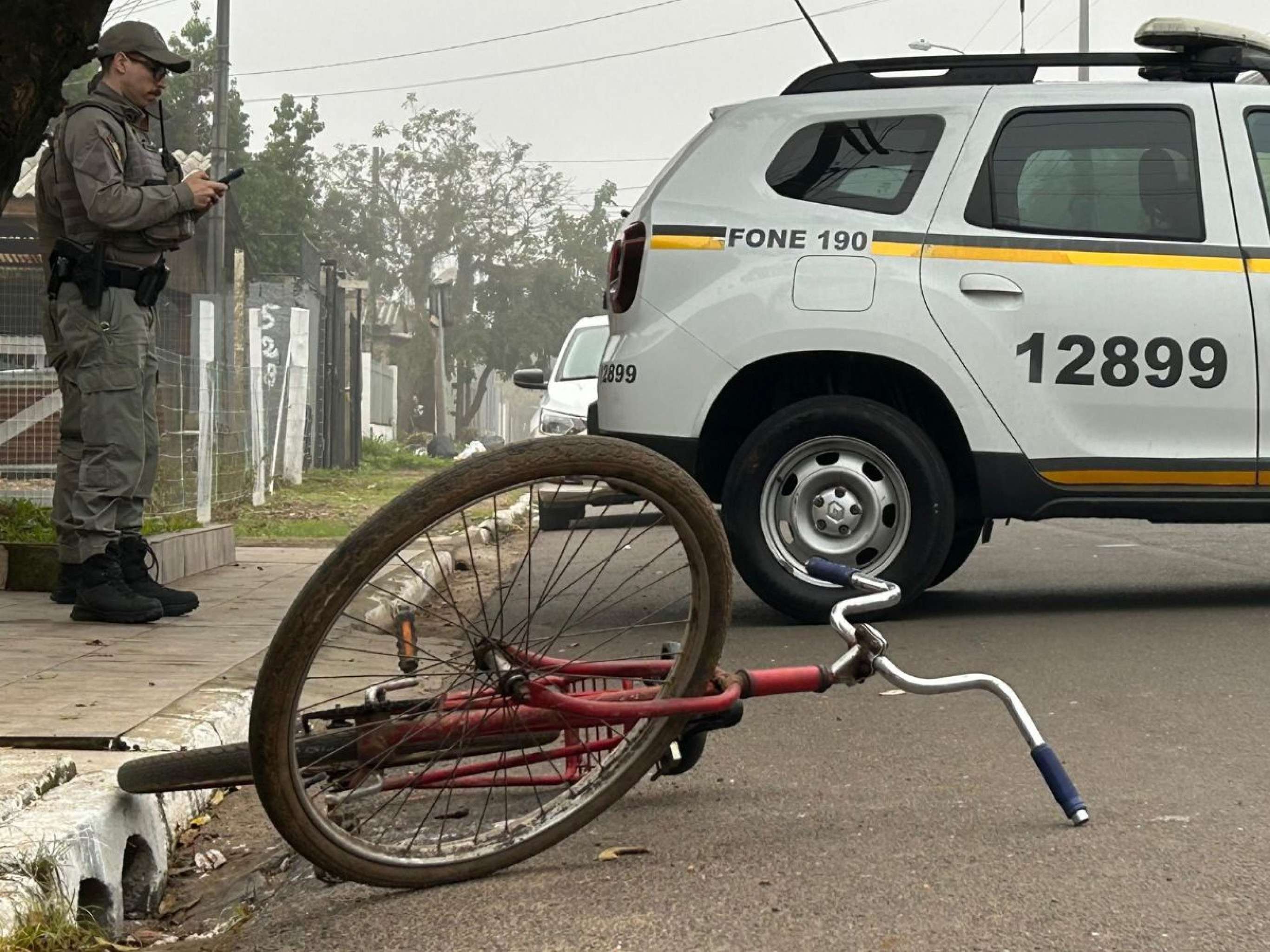 Testemunha viu o momento em que ciclista caiu morto em via pública em Novo Hamburgo