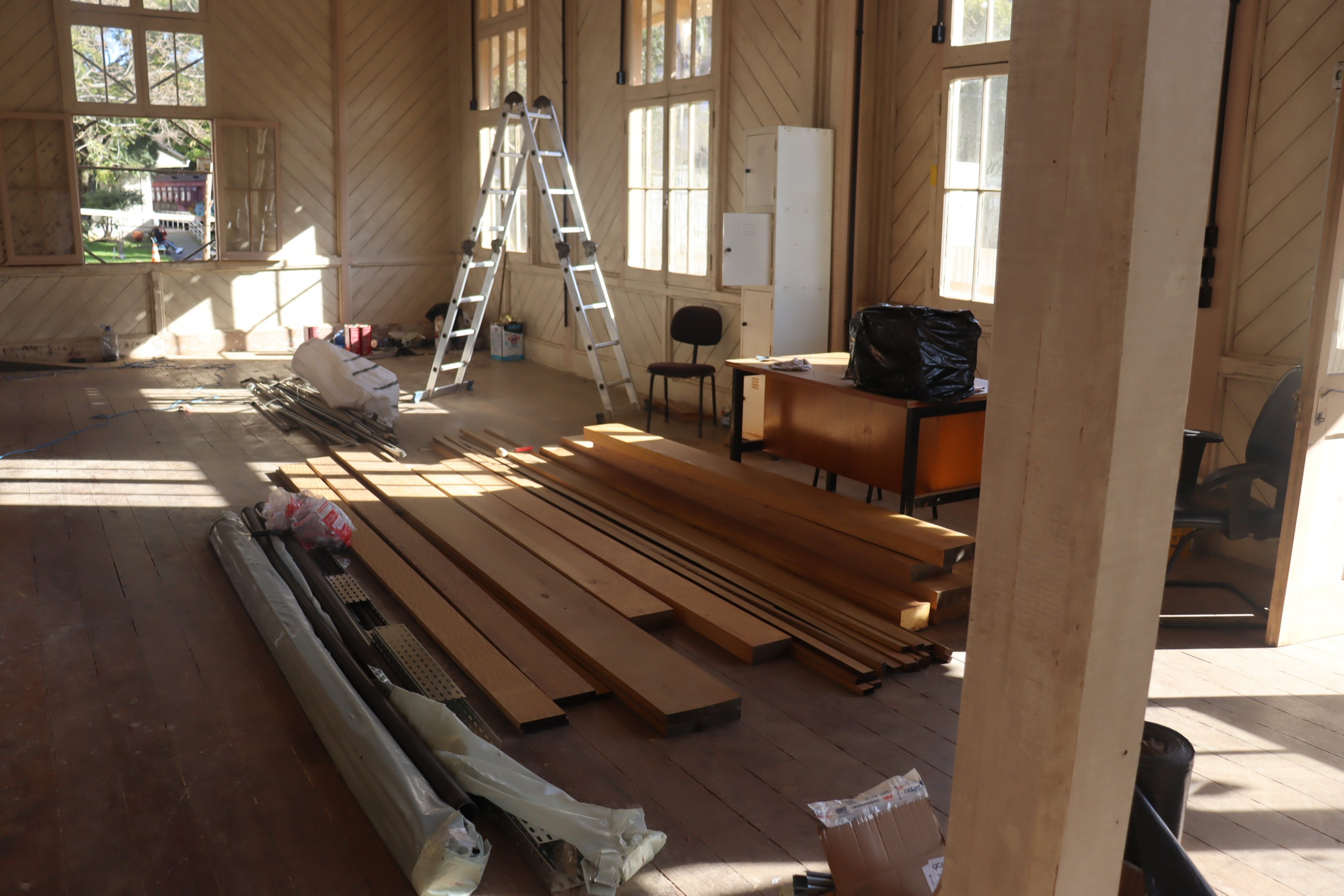 Obras de restauro do Museu do Trem seguem avançando nesta terça-feira (8) em São Leopoldo