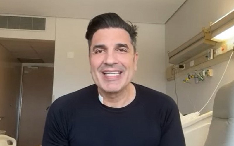 Edu Guedes teve alta hospitalar após passar por cirurgia de retirada de um tumor no pâncreas | abc+