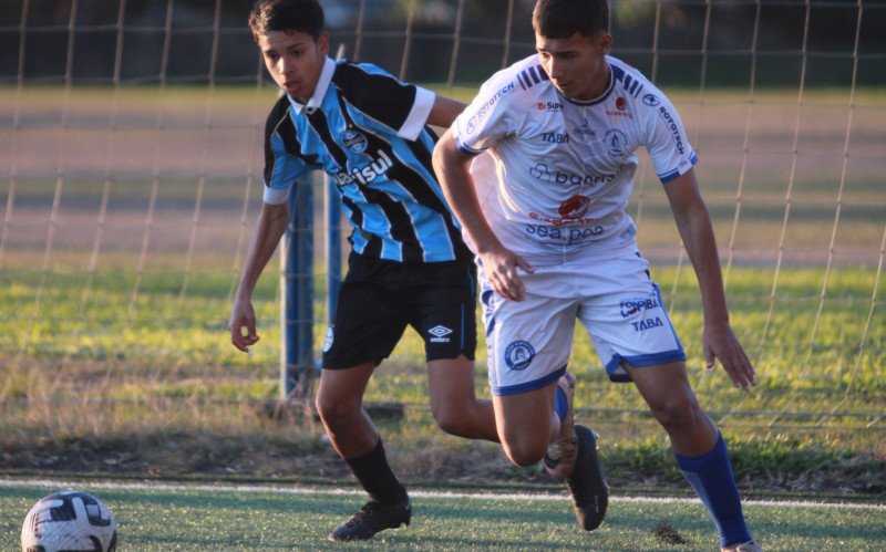 Grêmio bateu o Índio Capilé por 2 a 0 no sub-15 | abc+