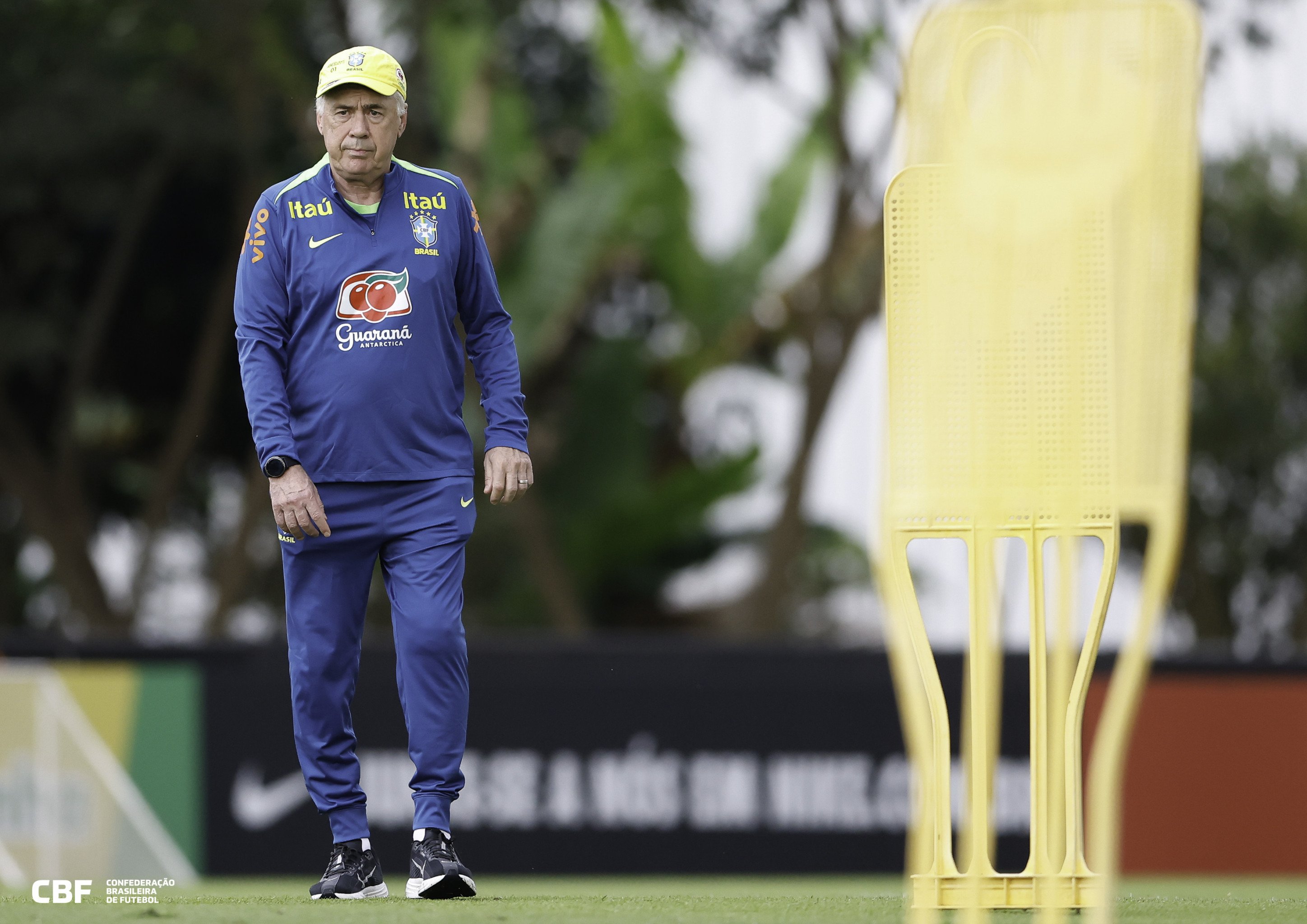 Carlo Ancelotti é condenado a um ano de prisão na Espanha por fraude fiscal