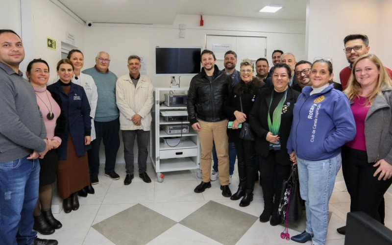 Hospital de Canela recebe nova torre de vídeo para centro cirúrgico