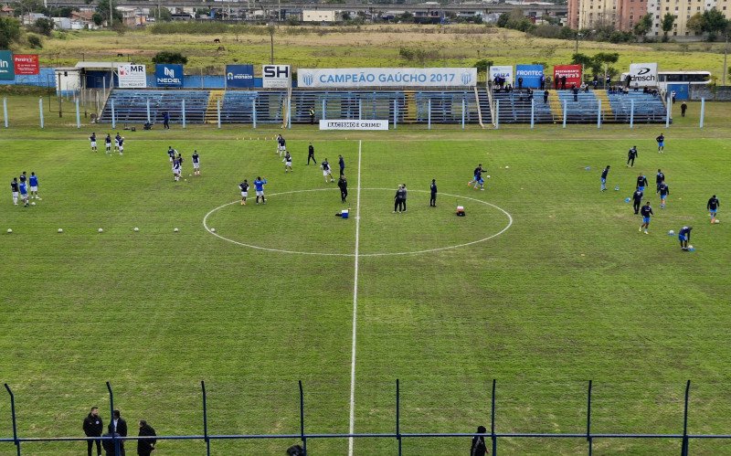 Equipes no aquecimento