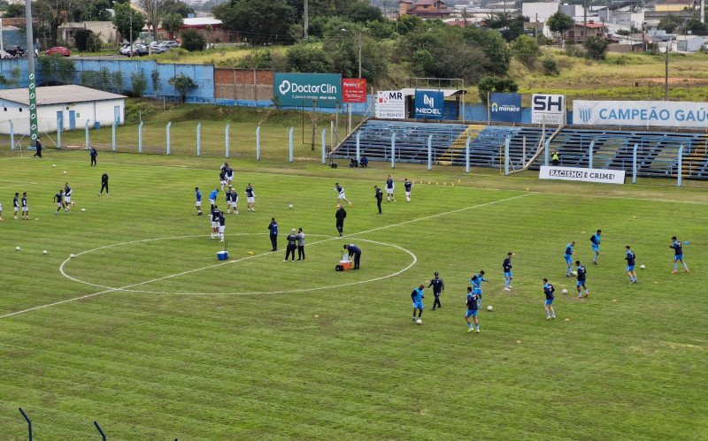 Equipes no aquecimento | abc+