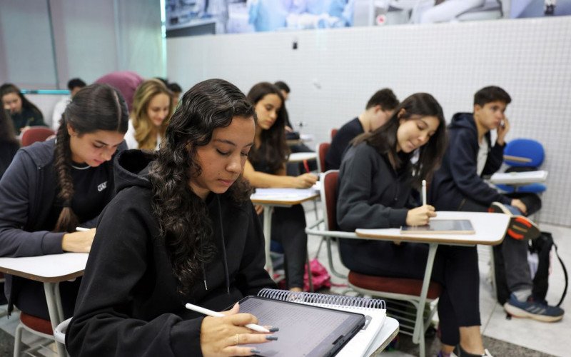 Começam nesta segunda-feira as inscrições do Fies para o 2º semestre | abc+