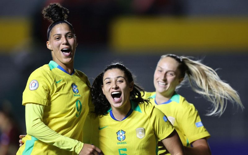 Brasil inicia Copa América com vitória de 2 a 0 sobre a Venezuela | abc+