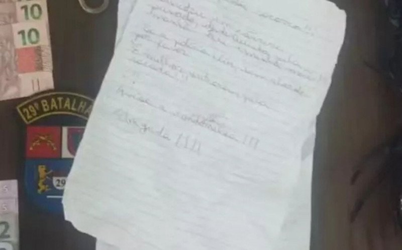 Mãe e filha são resgatadas de cárcere privado no PR após vizinho encontrar bilhetes de socorro | abc+