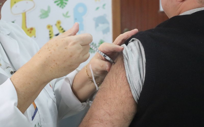 Dados da Secretaria da Saúde (SES) mostram que 82% das pessoas hospitalizadas e 78% das que morreram por gripe não estavam vacinadas | abc+