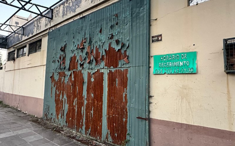 Obra no terreno do antigo Nacional na Rua Gomes Portinho  | abc+