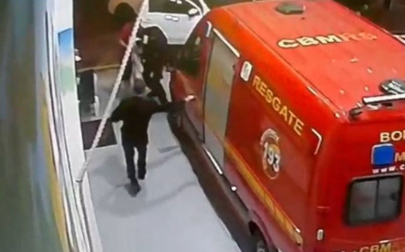 Bebê de 4 dias foi salva pelo Corpo de Bombeiros em Gramado