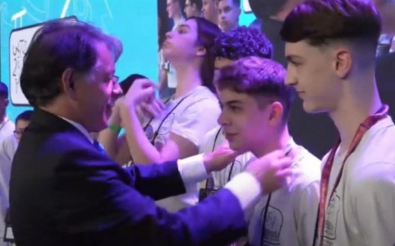 Arthur Pinheiro Quintana é medalhista de ouro na 19ª Olimpíada Brasileira de Matemática das Escolas Públicas | abc+