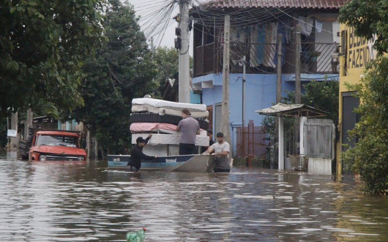 Proposta aprovada na Câmara sugere calendário oficial de ações para mitigar efeitos de desastres naturais | abc+