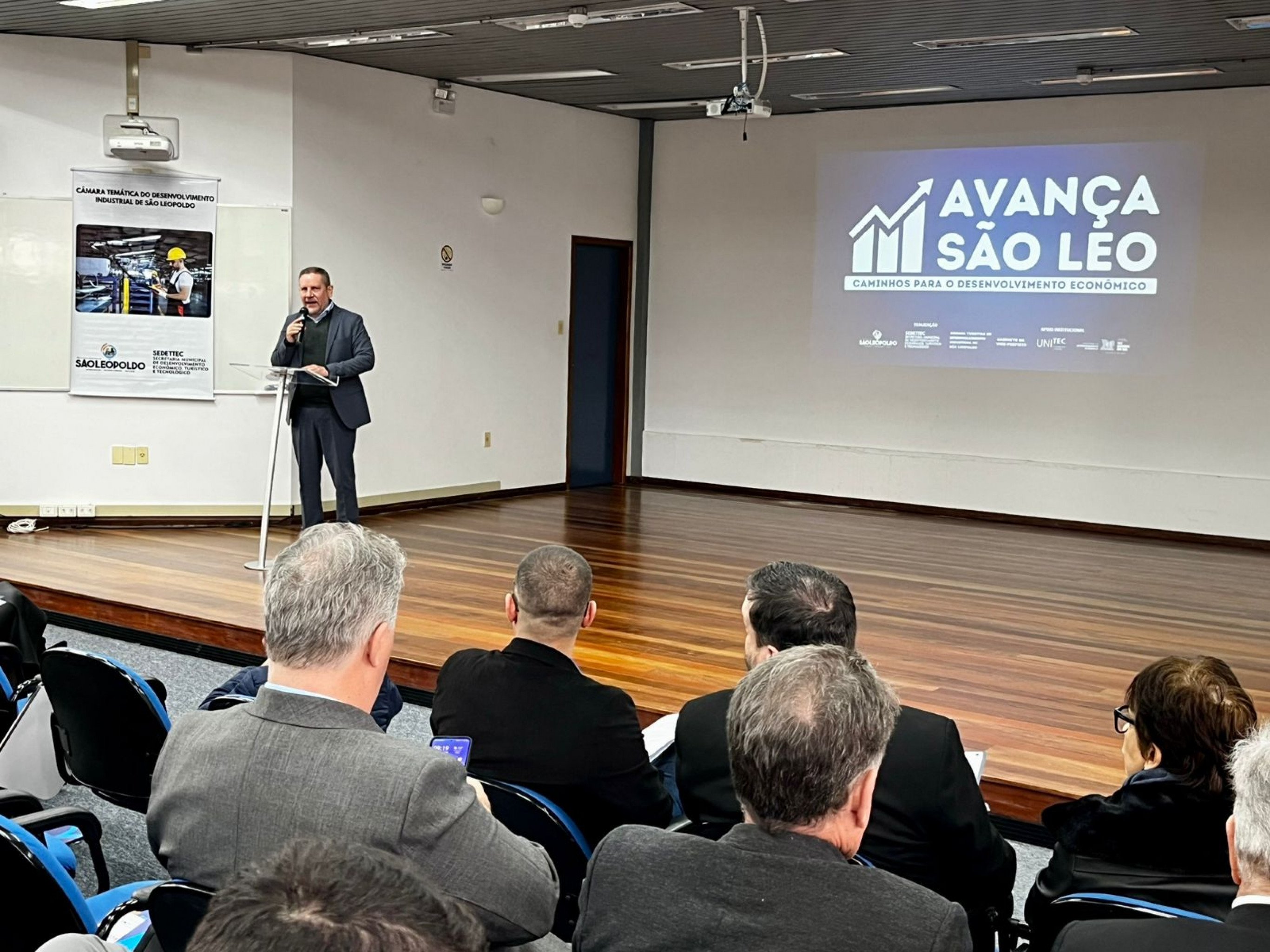 Evento reúne lideranças para debater o desenvolvimento econômico de São Leopoldo e do Estado