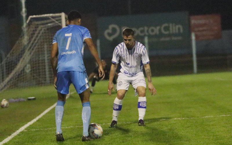 Novo Hamburgo x Esportivo pela Divisão de Acesso