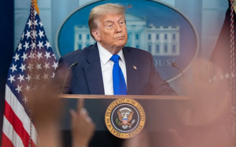 Em 9 de julho, Donald Trump anunciou taxa de 50% aos produtos brasileiros importados | abc+
