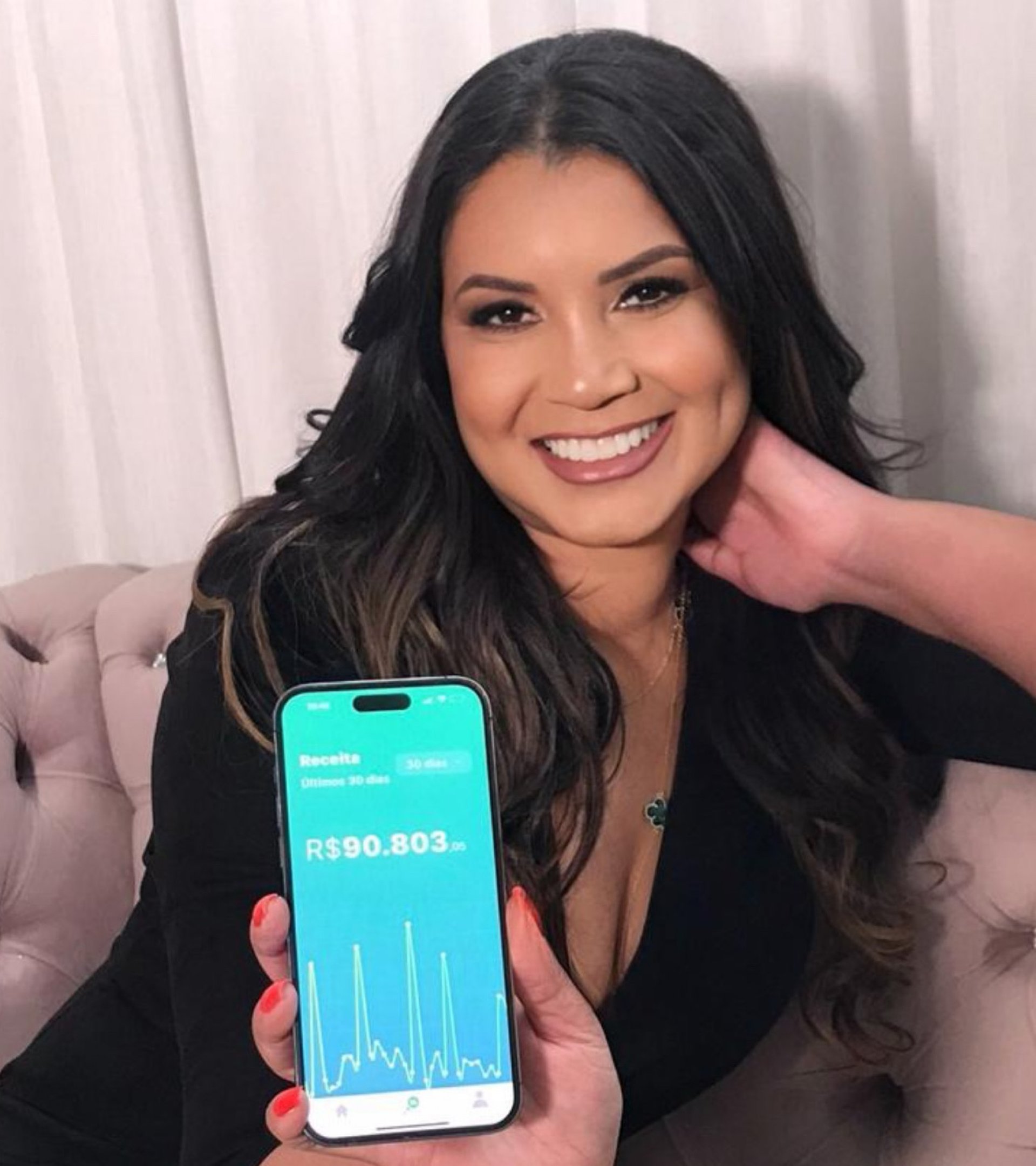 Tati Bitencourt decidiu pesquisar e buscar por uma alternativa de renda extra | abc+