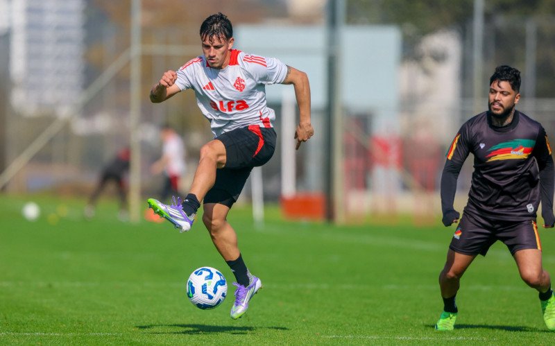 Bernabei retorna à equipe de Roger Machado | abc+