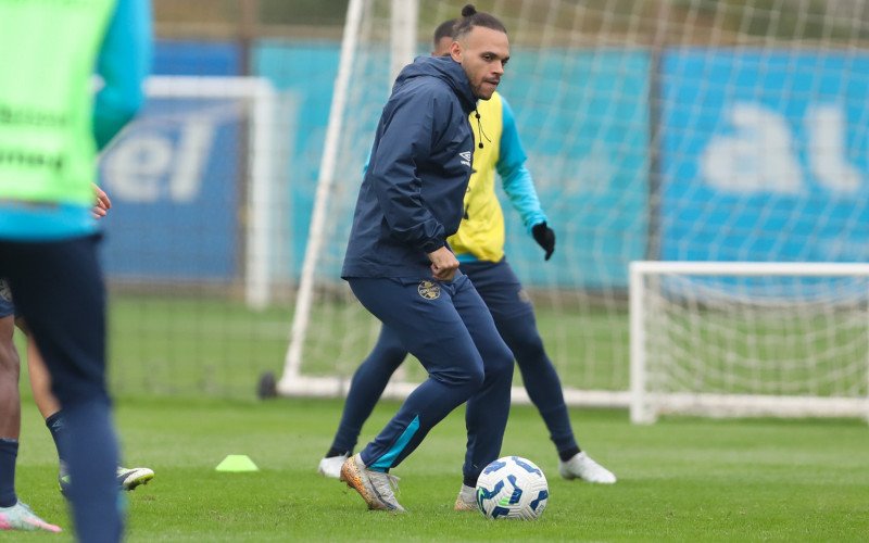 Recuperado, Braithwaite retorna ao ataque gremista | abc+
