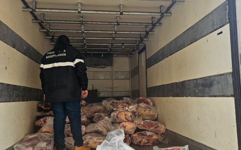 Fiscalização agropecuária doa 3,26 toneladas de carne de abate sanitário | abc+