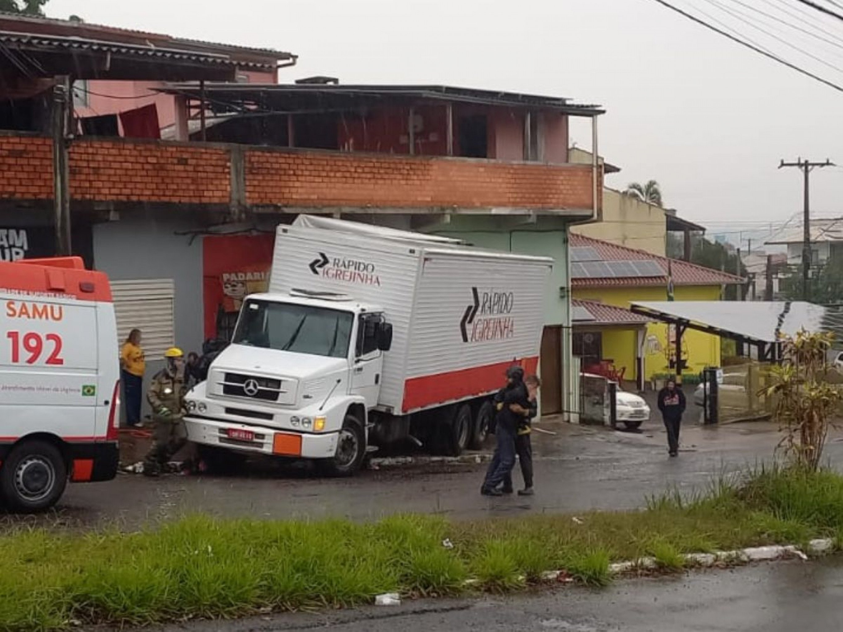 Corpo de idoso que morreu após ser atropelado por caminhão é velado em Novo Hamburgo