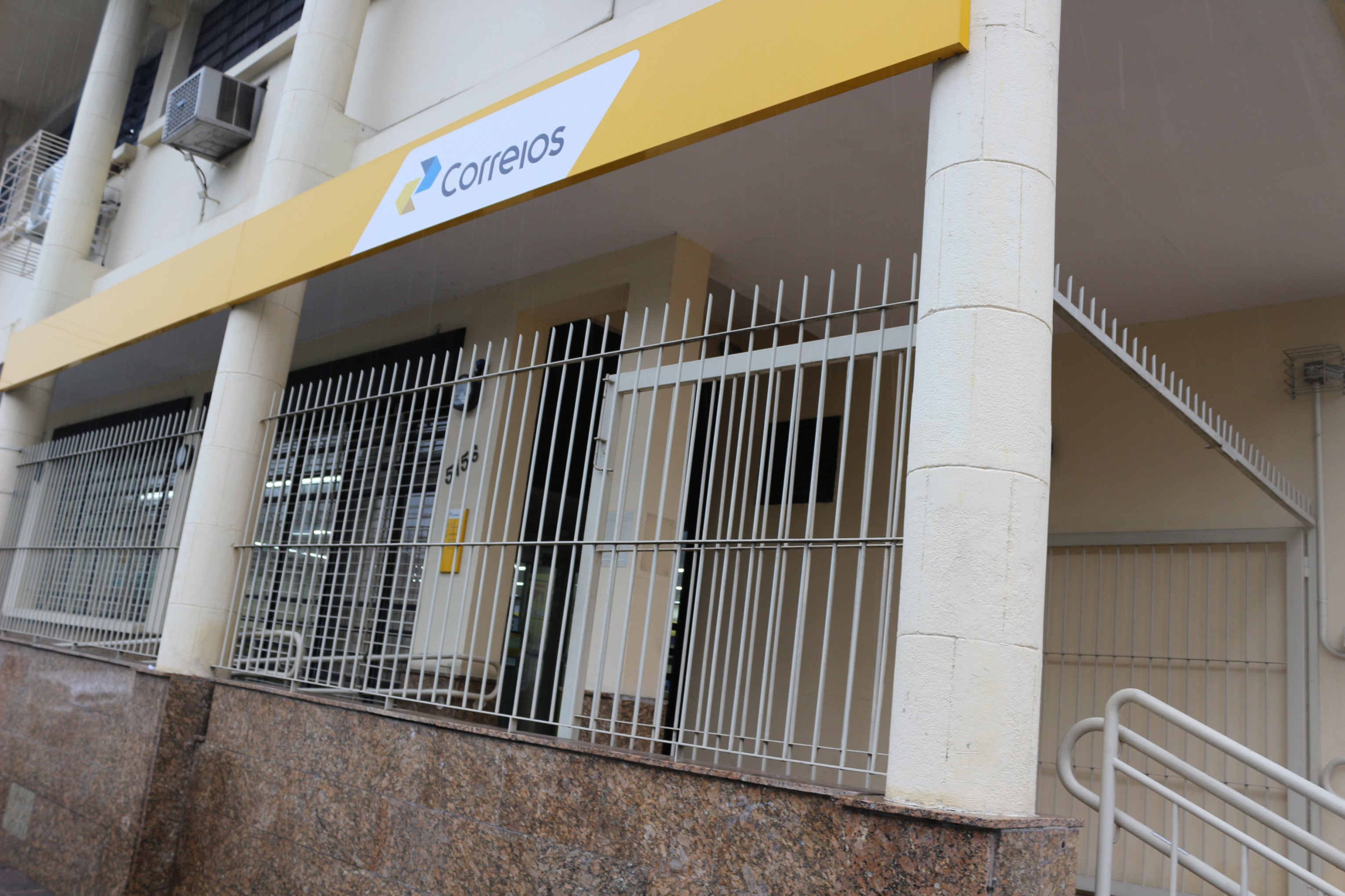 INSS: Saiba quantas pessoas lesadas por descontos indevidos já buscaram os Correios para ressarcimento