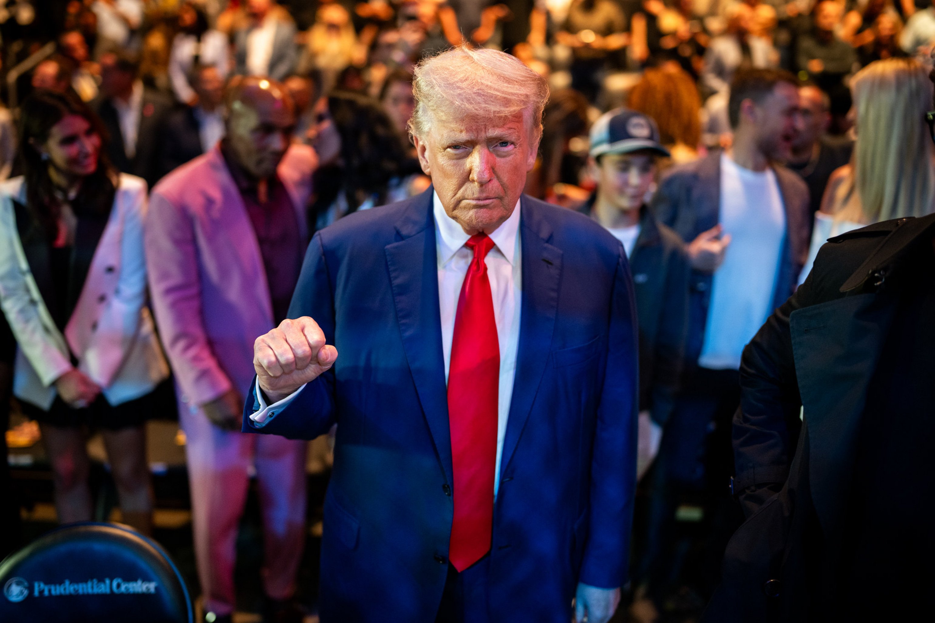 Filipinas pagarão uma tarifa de 19% e trabalharemos juntos militarmente, diz Trump