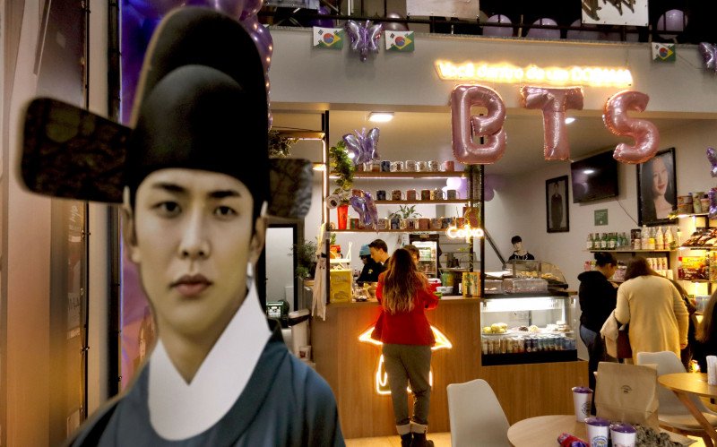Café temático traz elementos dos doramas e cultura coreana para os fãs | abc+