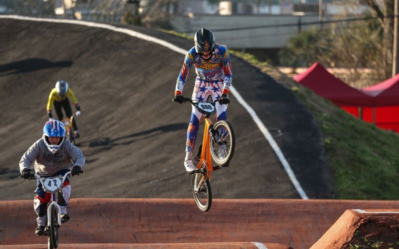 Leonardo Nadal é um dos principais nomes do BMX mundial
