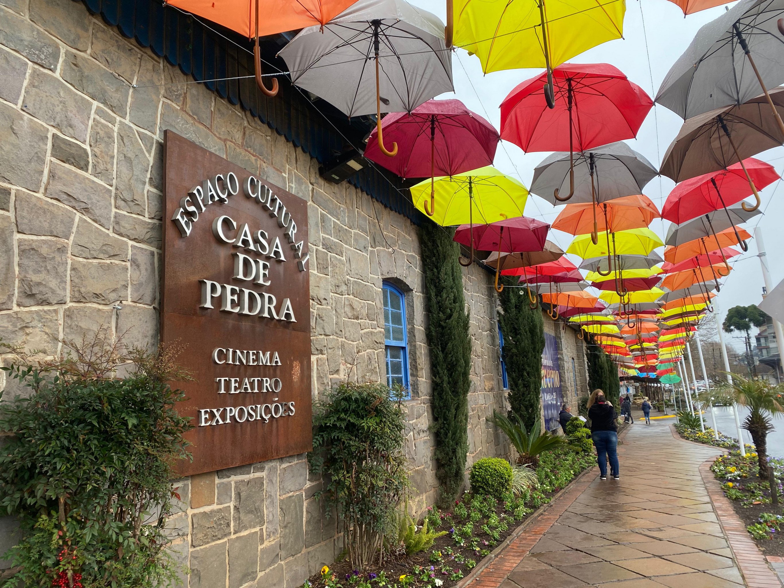 Canela recebe decoração da Temporada de Inverno; programação contará com Claus e Vanessa e Acústicos e Valvulados