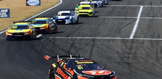 Arthur Leist ficou em 3º lugar na corrida principal