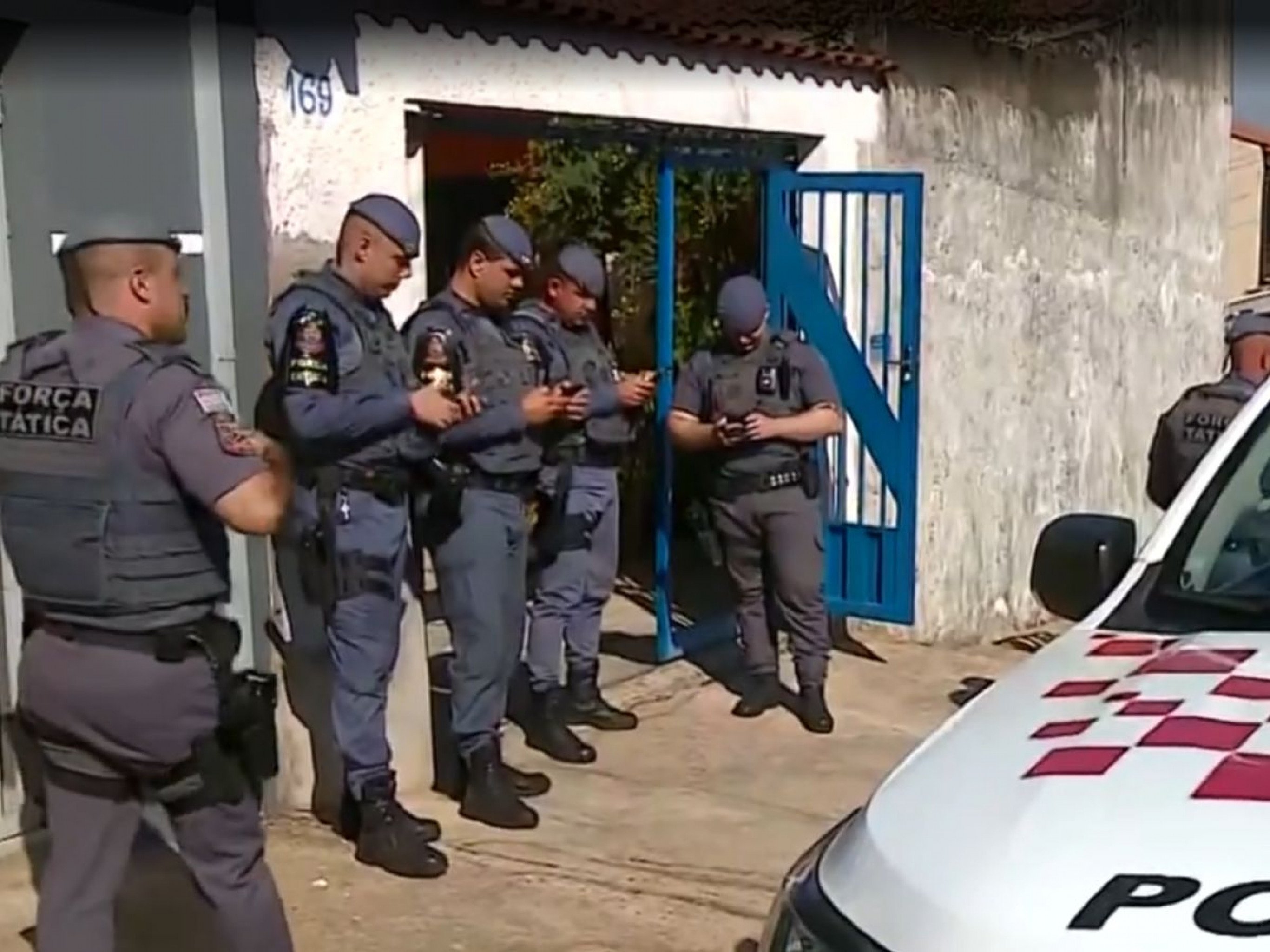 Criança de 2 anos morre após ser atacada por pitbull da família no interior de São Paulo