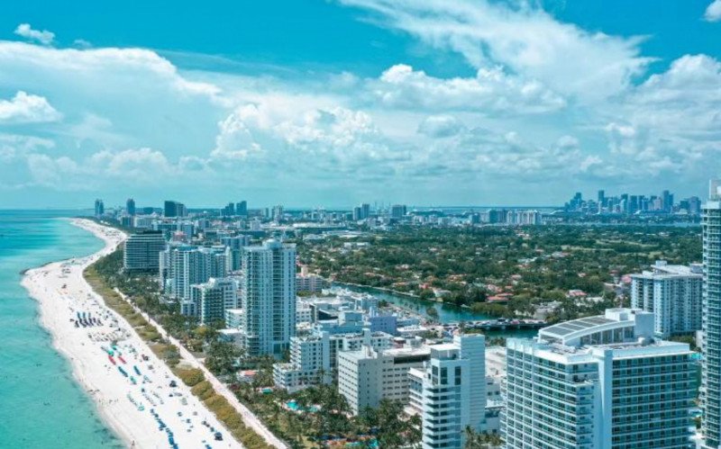Estudo analisou prédios desde a costa da cidade Miami Beach até Sunny Isles, nos EUA | abc+