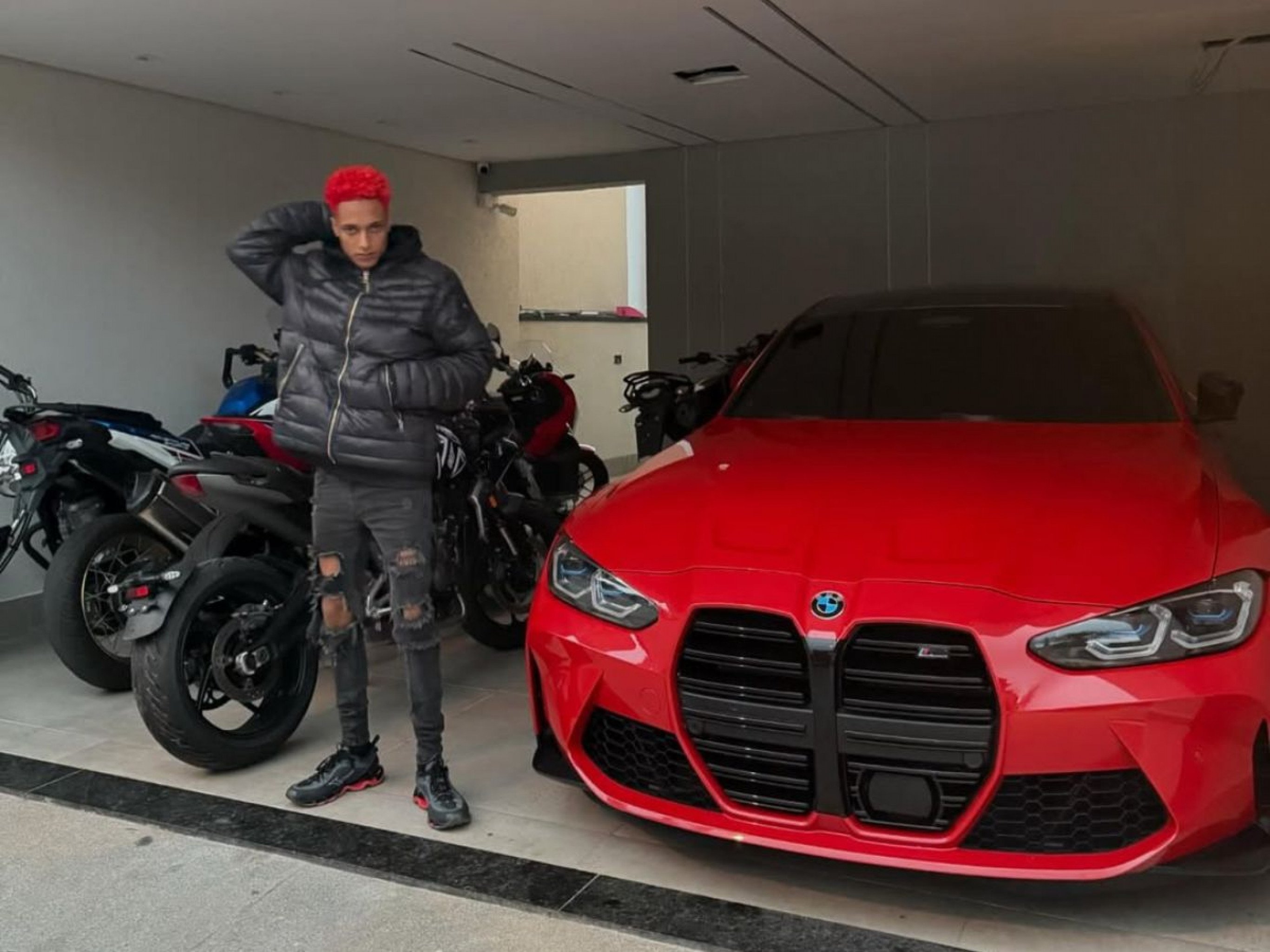Rapper Oruam vira réu por tentativa de homicídio contra policiais civis